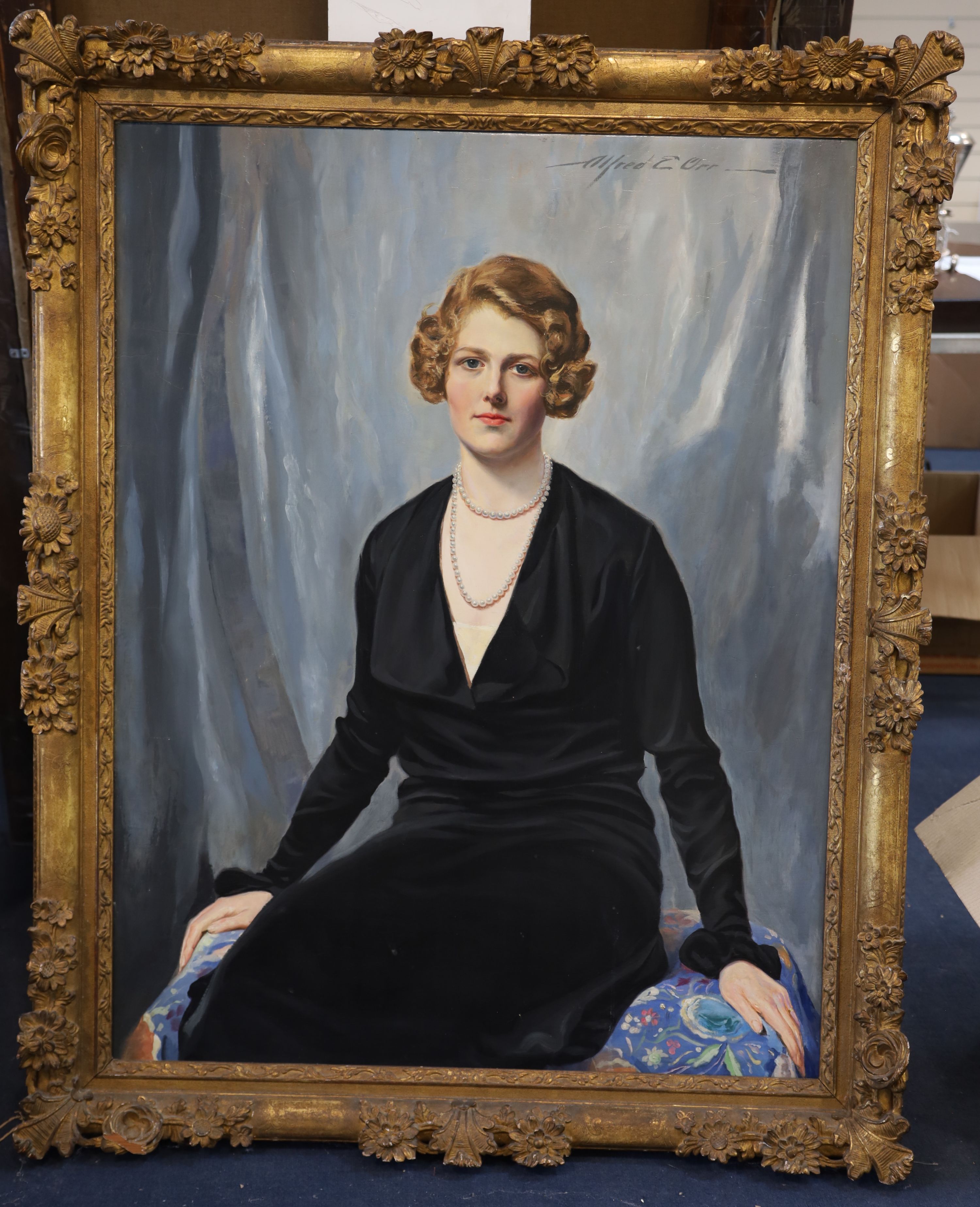 Alfred Everitt Orr (1871-1931) Portrait of Marjorie, Countess of Brecknock 110 x 85cm